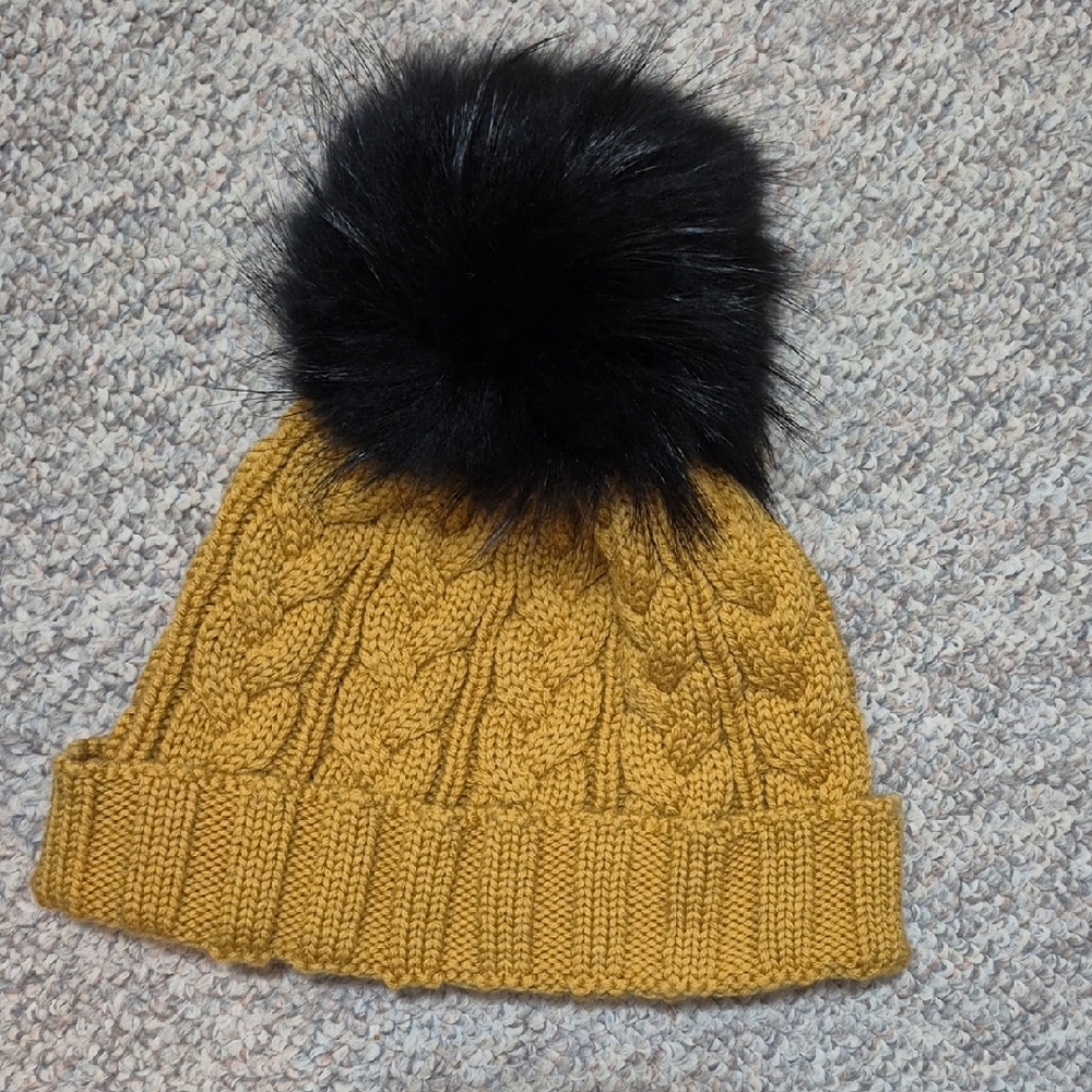 Cozy Mustard Knit Pom-Pom Hat for Women Real Fur Pom